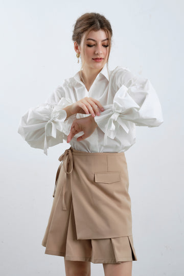 White Blouse with Romantic Poet Sleeves - Élan Studio LLC