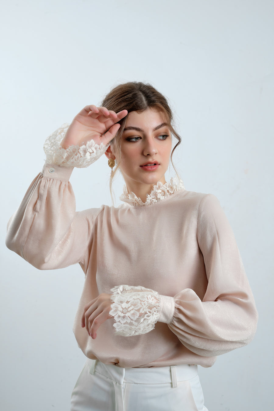 Flared Lace Sleeve Top - Élan Studio LLC