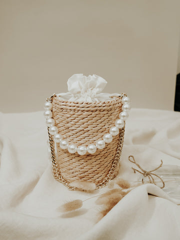 Bucket Strawbag with Pearl Handle (Cream) - Élan Studio LLC