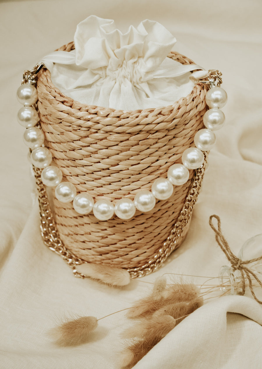 Bucket Strawbag with Pearl Handle (Cream) - Élan Studio LLC