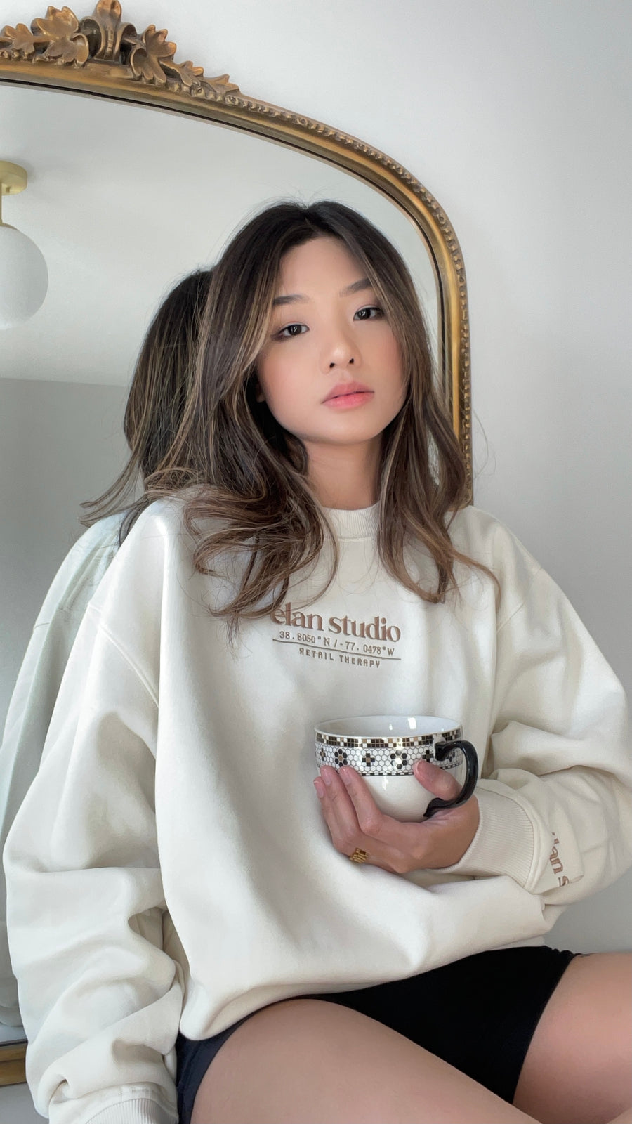 Élan Crewneck Cream-Brown Sweatshirt