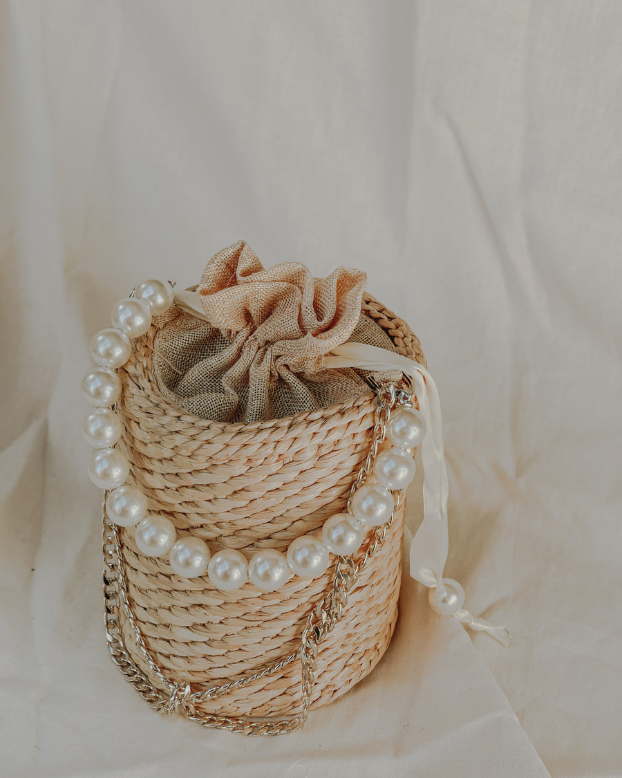 Bucket Strawbag with Pearl Handle ( Beige)