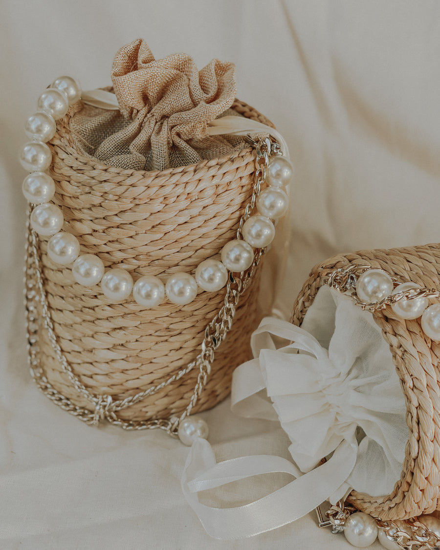 Bucket Strawbag with Pearl Handle ( Beige)